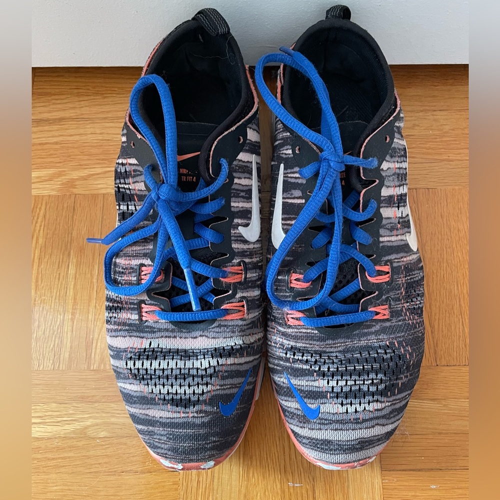 NIKE FREE RUN TR FIT 4 RUNNING SHOES